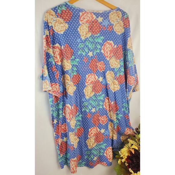 LulaRoe 2XL Irma Top Colorful Floral Stars Shirt Relaxed Hi Low Tunic Womens - Picture 2 of 10